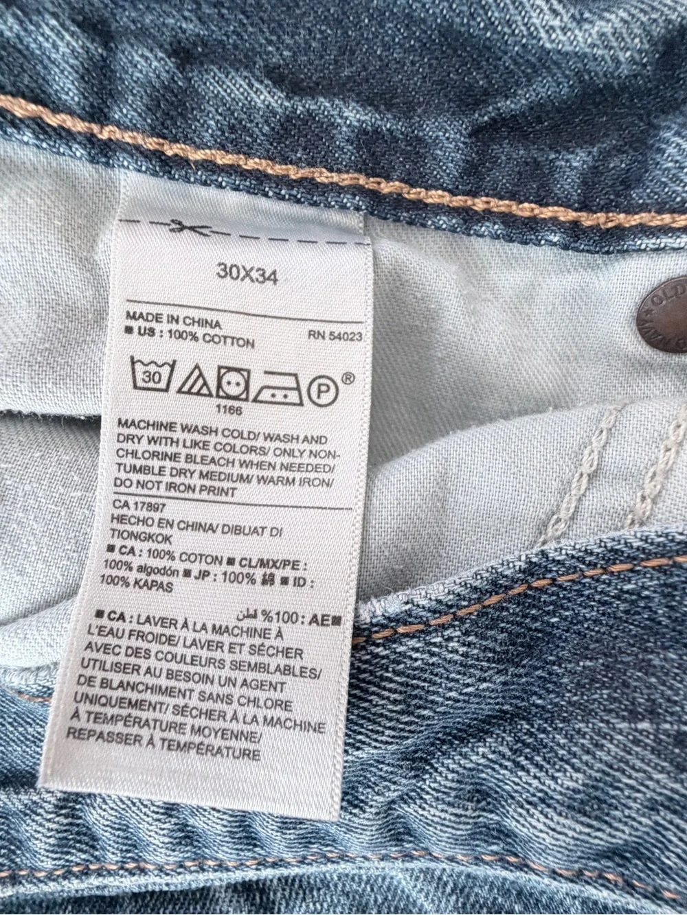 Old Navy Men’s Blue Denim Slim Fit Medium Wash Jeans 5 Pockets Size 30 x 34